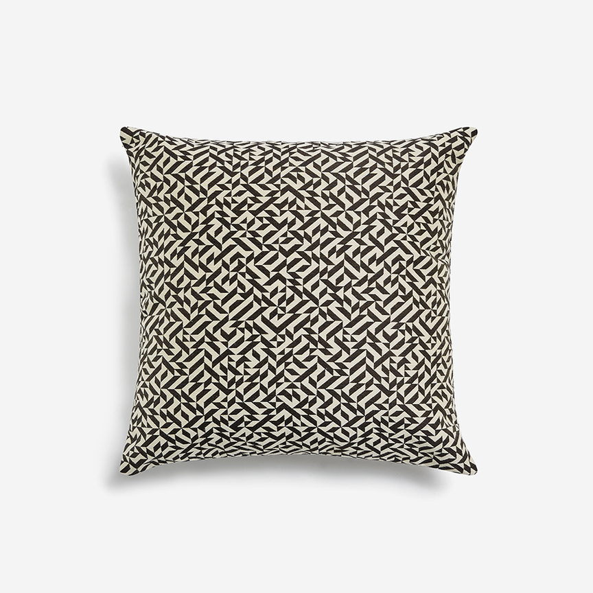 Detail image of Eclat Weave Pillow 006 Black
