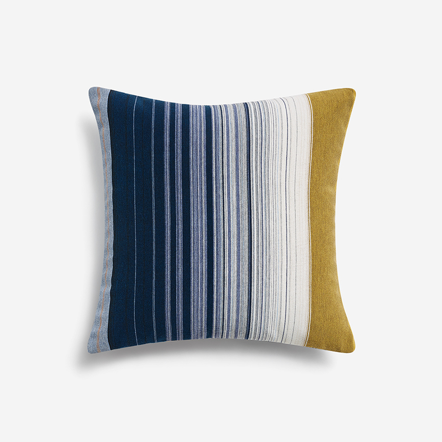 Detail image of Stripe It Pillow 005 Rugby