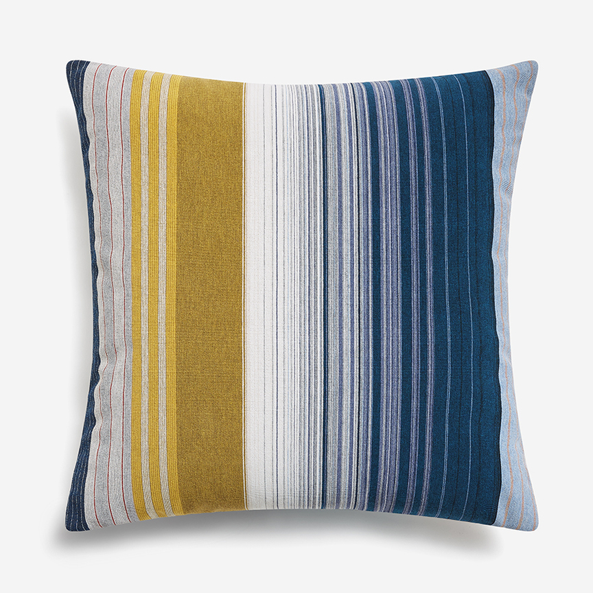 Detail image of Stripe It Pillow 005 Rugby