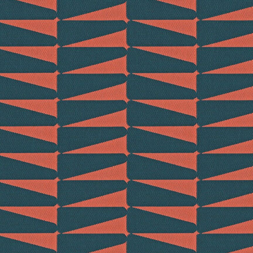 Detail image of Teeter 005 Undaunted