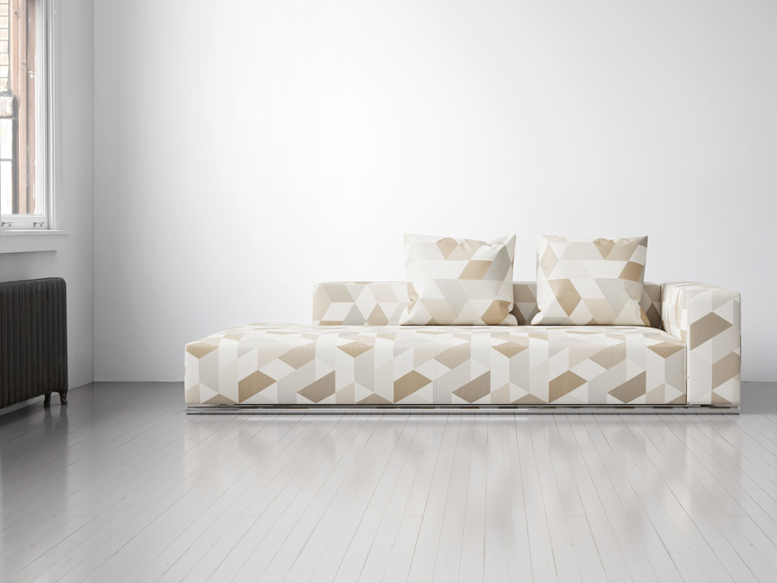 Install image of Cantilever 001 Ubiquitous