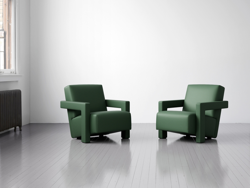 Install image of Delta 032 Holt